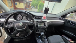 vand skoda superb 2 - imagine 9