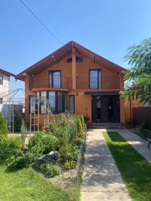  Casă de vânzare în Poroschia - Mobilată, utilată, gata de mutat