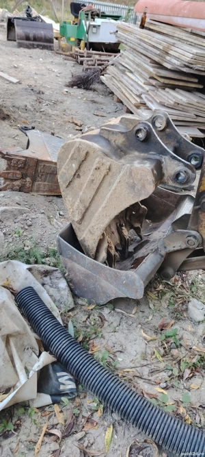 miniexcavator caterepilar 304.5 an 2002 - imagine 4