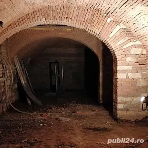 de inchiriat beci neamenajat, zona Libertății