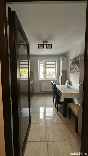 De vanzare - Renovat - Mobilat - imagine 4
