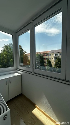 De vanzare - Renovat - Mobilat - imagine 3