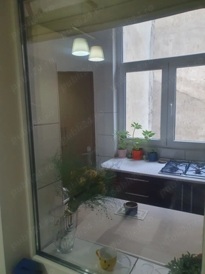 Apartament 4 camere ultracentral bl. Patria - imagine 2