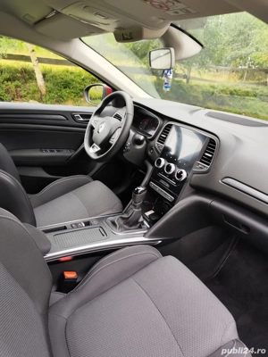 vând Renault Megane 4 sedan 1.3 TCE 140cp - imagine 7