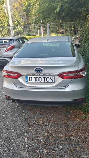  *** Toyota CAMRY- hybrid, An- 2020, TVA inclusa si deductib. - imagine 2