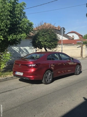 vând Renault Megane 4 sedan 1.3 TCE 140cp - imagine 2