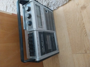 Radio casetofon vechi