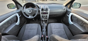 Dacia Logan 1.6 100.000km Laureat 2009 - imagine 4 Dacia Logan 1.6 100.000km Laureat 2009 - imagine 4