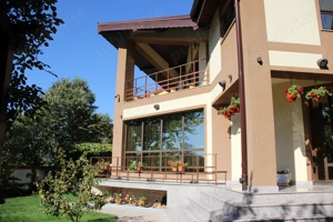 Casa de vanzare zona REZIDENTIALA