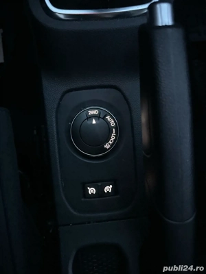 Dacia Duster 4x4  SUV Dci  27.000km garantie - imagine 4