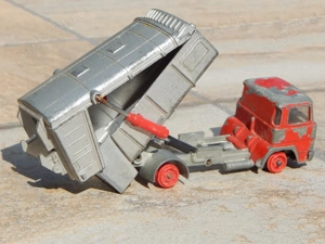 Macheta gunoiera Magirus-Deutz Mullwagen Siku 1:50 1972 V274 - imagine 2