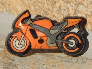Breloc sub forma de motocicleta din cauciuc
