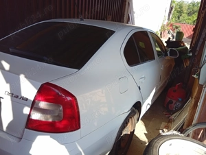 Vind Skoda facelift 1,6 disel  - imagine 2