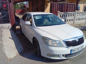 Vind Skoda facelift 1,6 disel  - imagine 4