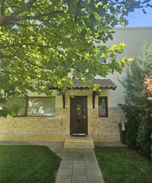 Casa birouri lux - Green City - 4 camere - 3 bai - 120mp - 100mp curte