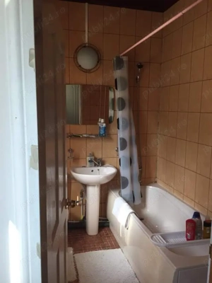Casa +anexe , complet mobilată la tara - imagine 5