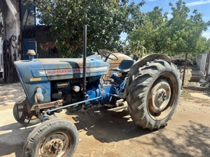 Tractor Ford 4000  - imagine 10