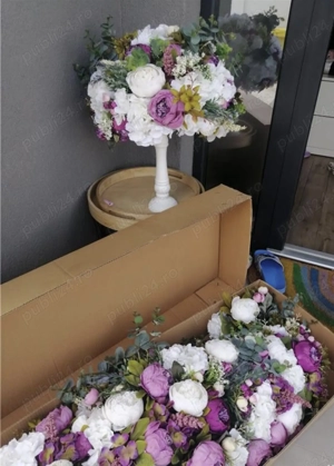 Flori de poveste: hortensii, bujori și eucalipt