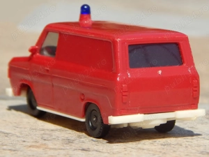 Macheta Ford Transit I facelift pompieri Herpa Germania 1:87 plastic - imagine 3