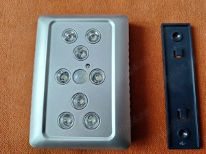 Lanterna - Lampa  -  Proiector - LED cu senzor PIR