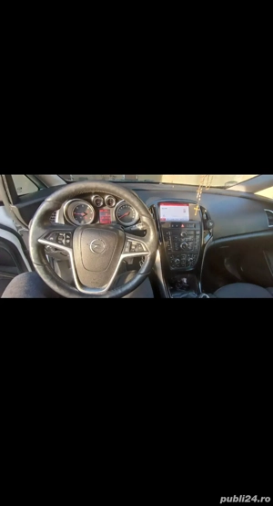 Vând Opel Astra J Sports Tourer  - imagine 3 Vând Opel Astra J Sports Tourer  - imagine 3