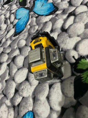 Vând laser dewalt perfect functional pe acumulatori  - imagine 5