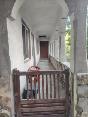 Casa boierească vânzare la Urseiu, Dambovita - imagine 4