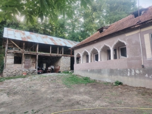 Casa boierească vânzare la Urseiu, Dambovita