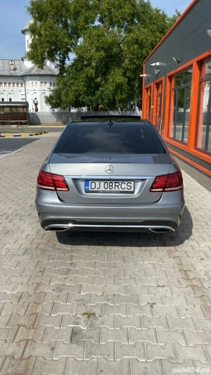 Mercedes Benz E Class - imagine 2 Mercedes Benz E Class - imagine 2