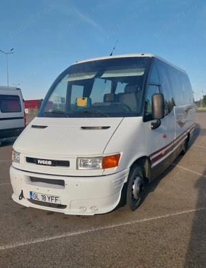 Vând Iveco Wing  28 locuri