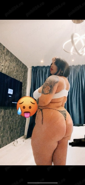 Angy Bbw voluptoasa am revenit masaj de relaxare show web și dominare.