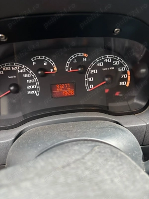 Fiat albea. 1 4 benzina