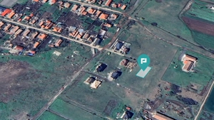 Loc de casa de 540mp în Livada