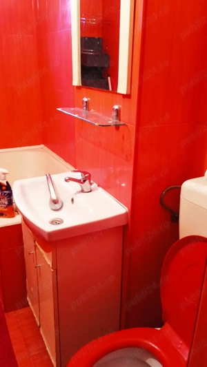 Dau în chirie apartament. - imagine 3 Dau în chirie apartament. - imagine 3