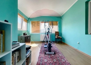 Casă / Vilă cu 6 camere de vânzare - imagine 10