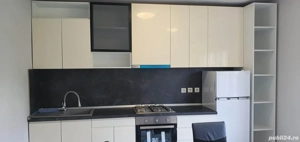 Închiriez apartament în vila zona Cluj - imagine 4