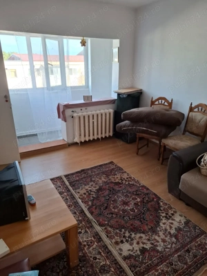 Inchiriez garsoniera Valea Aurie - imagine 4