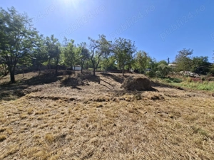 Vand teren curatat de vegetatie, 1600 mp, strada Musat Voda nr. 26-28, mun. Botosani - imagine 4