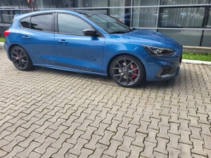 Ford Focus ST hatchback 2.3 L 280 cp FULL - imagine 8