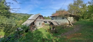 Teren si constructii situate in intravilan 7.780 mp, comuna Bertea, sat Lutu Rosu, Prahova