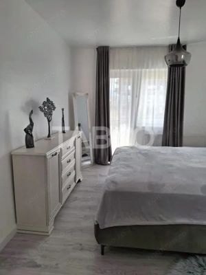 Apartament 3 camere de vanzare decomandat 63 mp zona Selimbar Sibiu - imagine 12