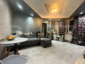 Apartament de vanzare, cu 3 camere, 50,67 mp, zona M11 - imagine 2