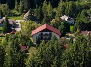 Pensiune de vanzare - Poiana Marului - Comision 0%