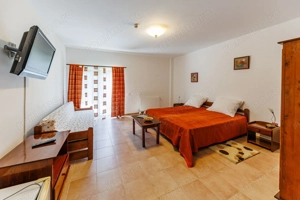 Pensiune de vanzare - Poiana Marului - Comision 0% - imagine 8