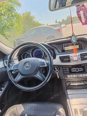 Mercedez Benz E 200 CDI - imagine 8