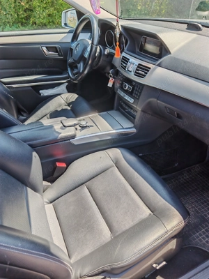 Mercedez Benz E 200 CDI - imagine 10