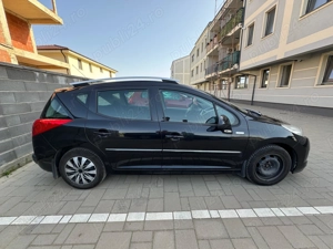 Vand masina spatioasa Peugeot 207 SW 