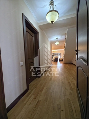 Duplex 400 mp utili, 4 parcari, pretabil birouri si locuinta, Fabric - imagine 8