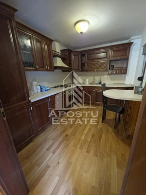 Duplex 400 mp utili, 4 parcari, pretabil birouri si locuinta, Fabric