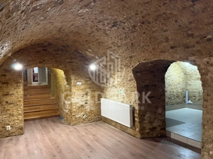 Spatiu Comercial - Zona Ultracentrala - Alimentatie publica!!! - imagine 6